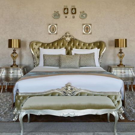 Royal Maxim Palace Kempinski Kahire Dış mekan fotoğraf A bedroom