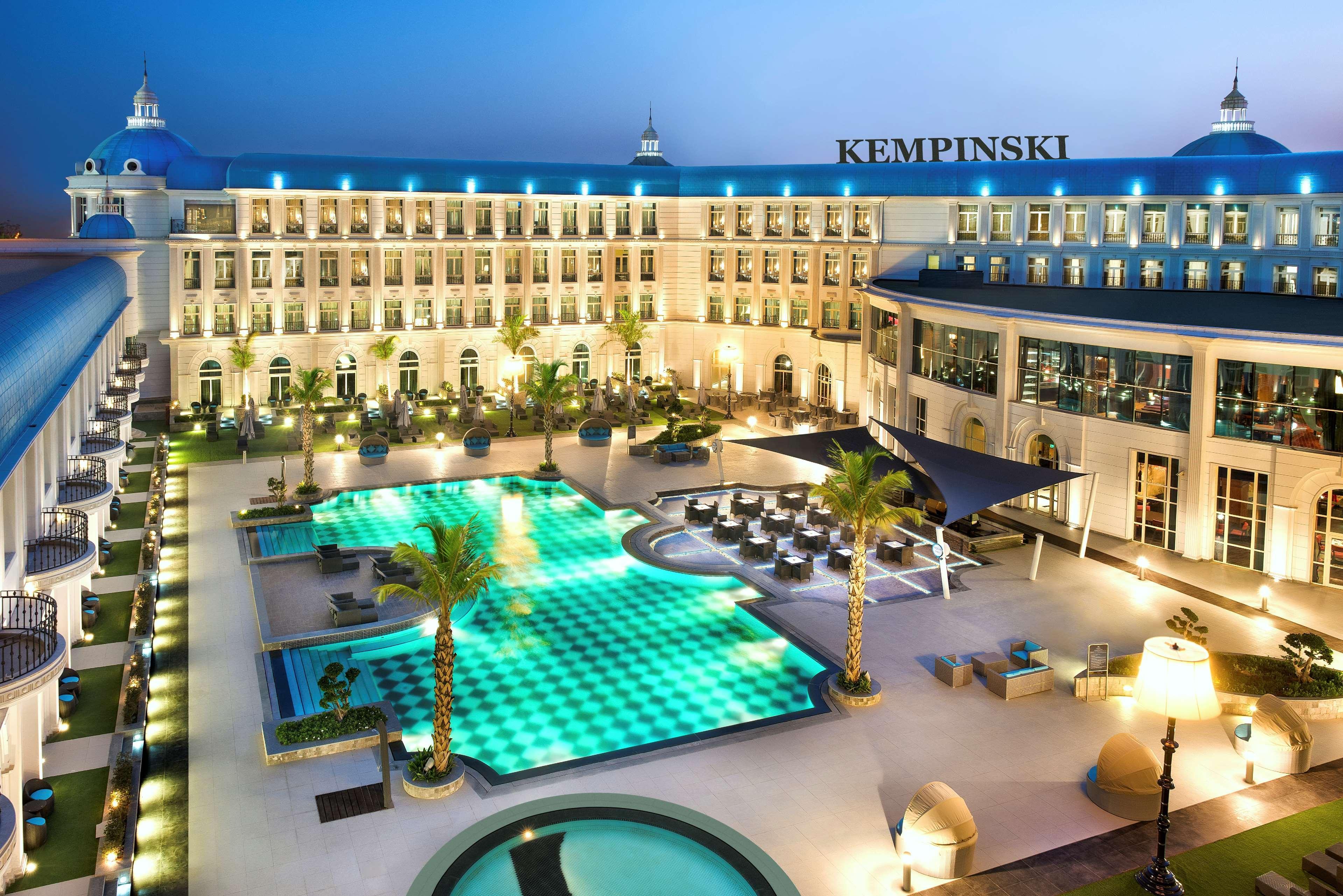 Royal Maxim Palace Kempinski Kahire Dış mekan fotoğraf Kempinski Hotel, Muscat