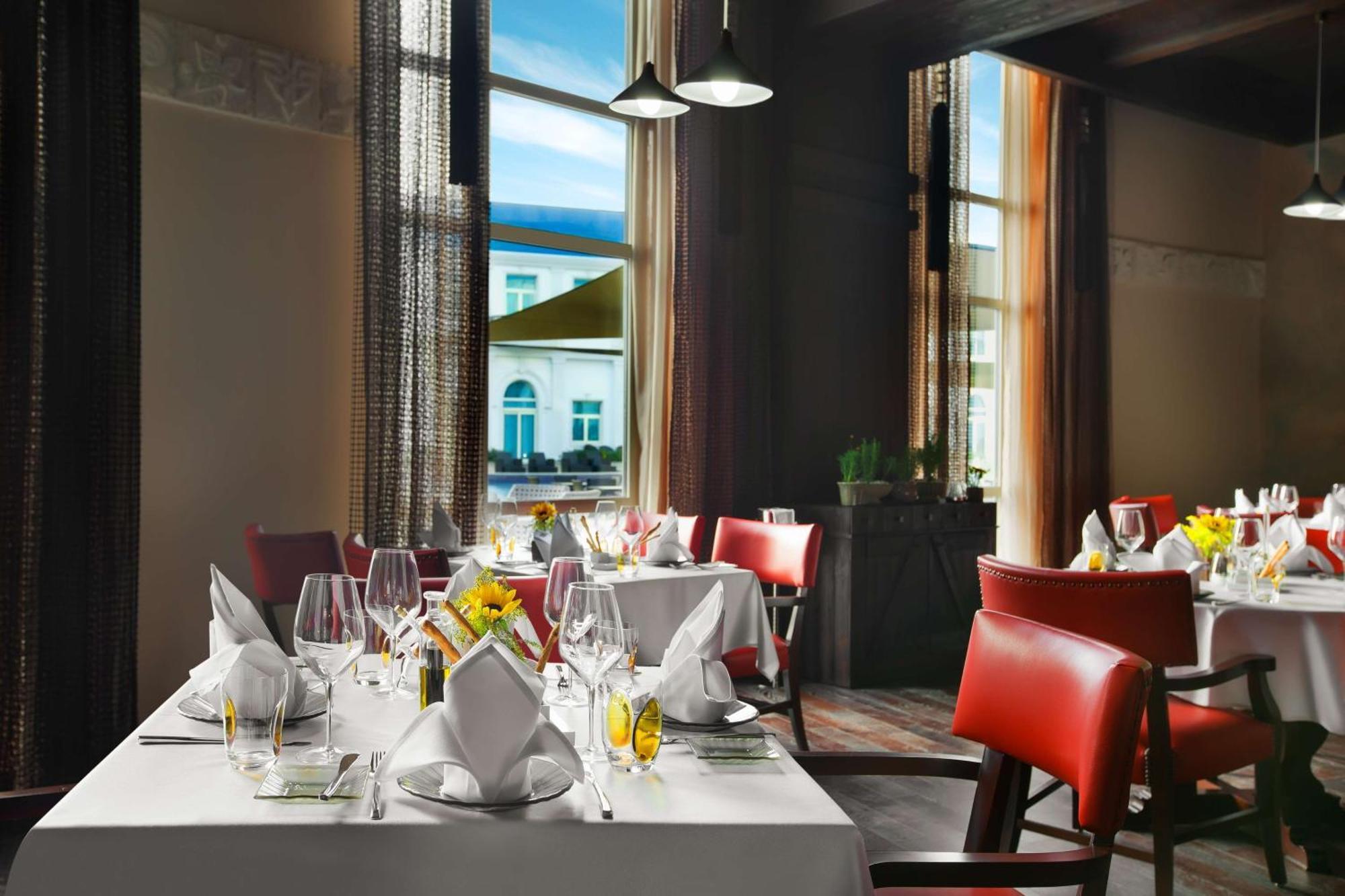 Royal Maxim Palace Kempinski Kahire Dış mekan fotoğraf Restaurant